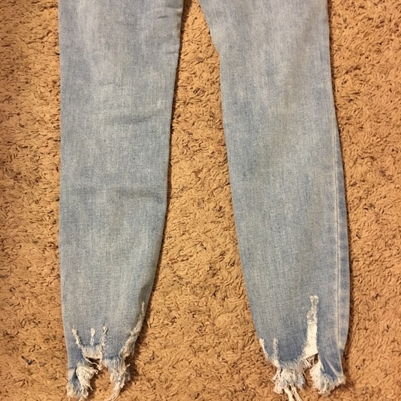 Judy Blue Cropped Skinny Jean - Picture 6 of 7